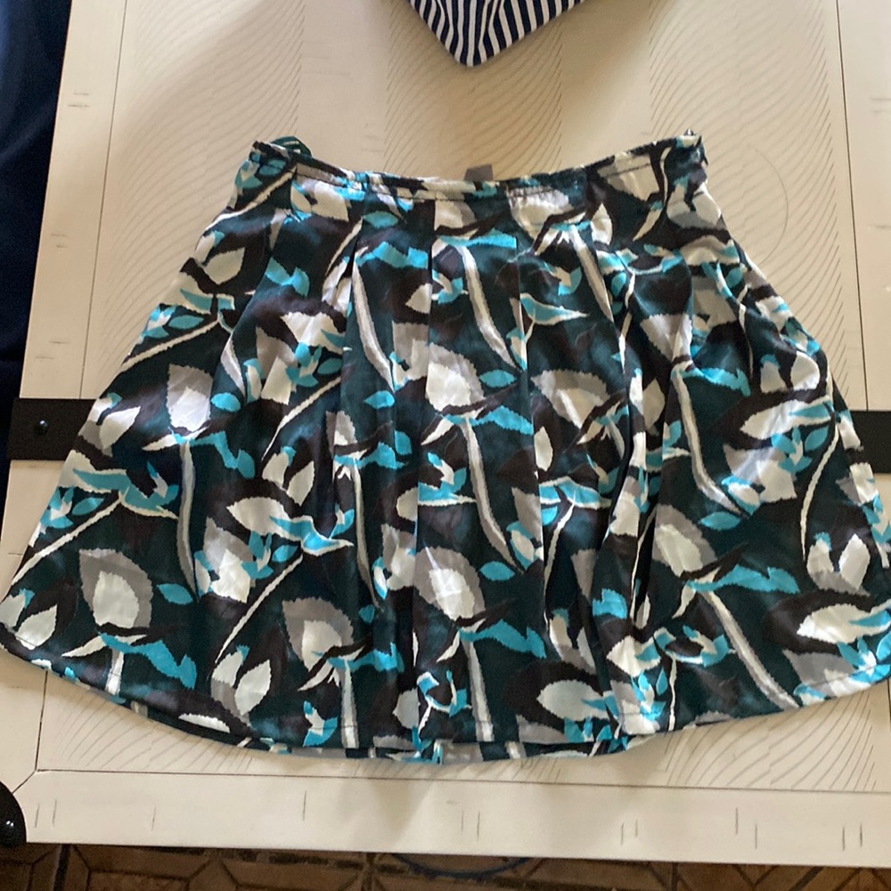 Delia’s Skater Skirt Floral Pattern Size 9.FREE WITH PURCHASE JUST ADD TO BUNDLE